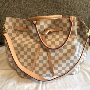 Louis Vuitton Girolata Damier Azur purse. Guaranteed 100% Authentic!!